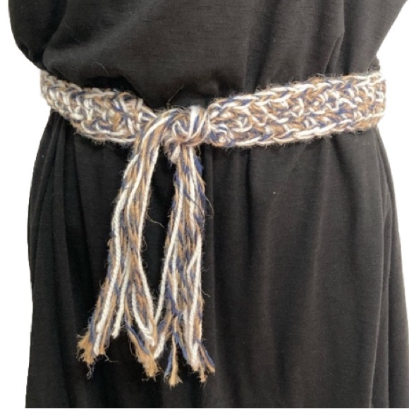 Macrame Boho Gypsy Hippie Belt with Cords Adjustable Navy Blue Beige White 36 in - Picture 1 of 9